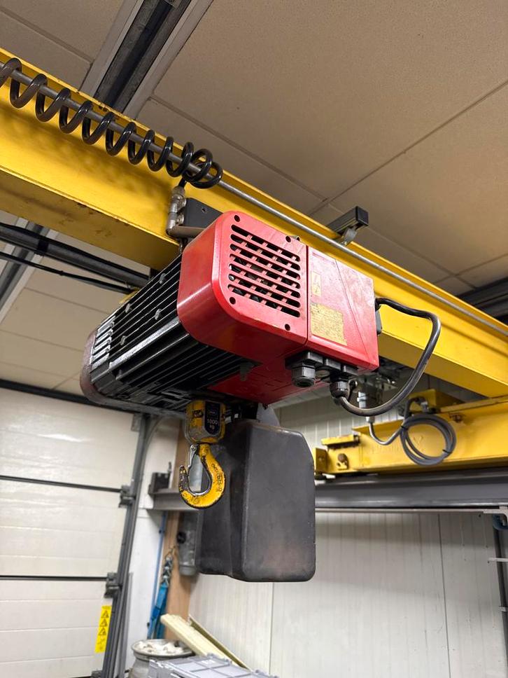 Elektrische takel - 1000 kg - Certex ST2010, Doe-het-zelf en Verbouw, Lieren en Takels, Gebruikt, Elektrisch, Ophalen