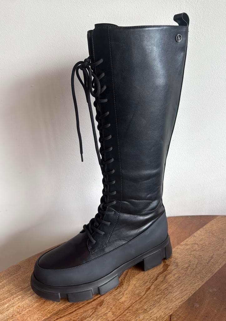 Liu jo vegan leren laarzen combat boots 40, Kleding | Dames, Schoenen, Zo goed als nieuw, Hoge laarzen, Zwart, Ophalen of Verzenden