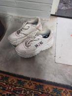 Hello Kitty Schoenen Maat 39 - Carnaval!, Ophalen of Verzenden, Sneakers of Gympen, Gedragen, Hello Kitty