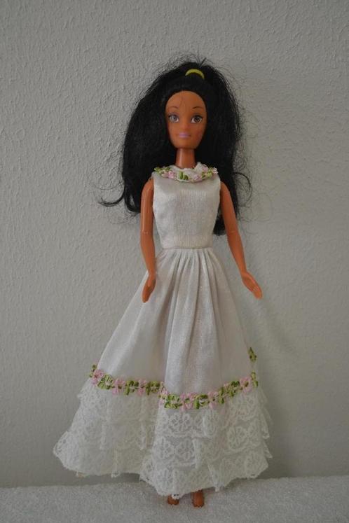 Mooi bruin getinte Simba Disney barbie pop  NR 7754, Verzamelen, Poppen, Zo goed als nieuw, Pop, Ophalen of Verzenden