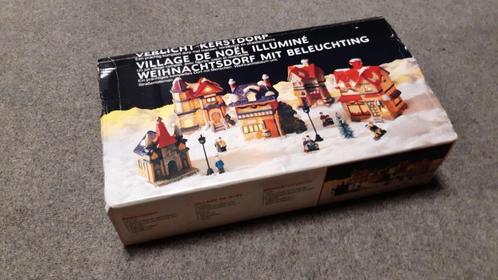 Vintage verlicht kerstdorp in originele doos WD-019, Diversen, Kerst, Gebruikt, Ophalen of Verzenden