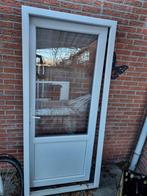 Witte Kunststof Buitendeur met kozijn, Doe-het-zelf en Verbouw, Deuren en Horren, Gebruikt, 80 tot 100 cm, Ophalen of Verzenden