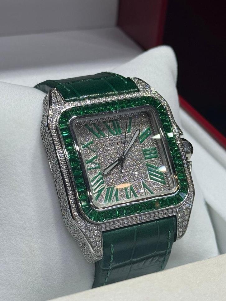 Cartier santos XL 15ct diamonds vvs/f + 7ct emerald green, Sieraden, Tassen en Uiterlijk, Horloges | Heren, Nieuw, Polshorloge