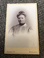 CDV, Dame, J.L.T. Huijsen, Hoorn, Carte de Visite 3, Ophalen of Verzenden, Voor 1940, Gebruikt, Foto
