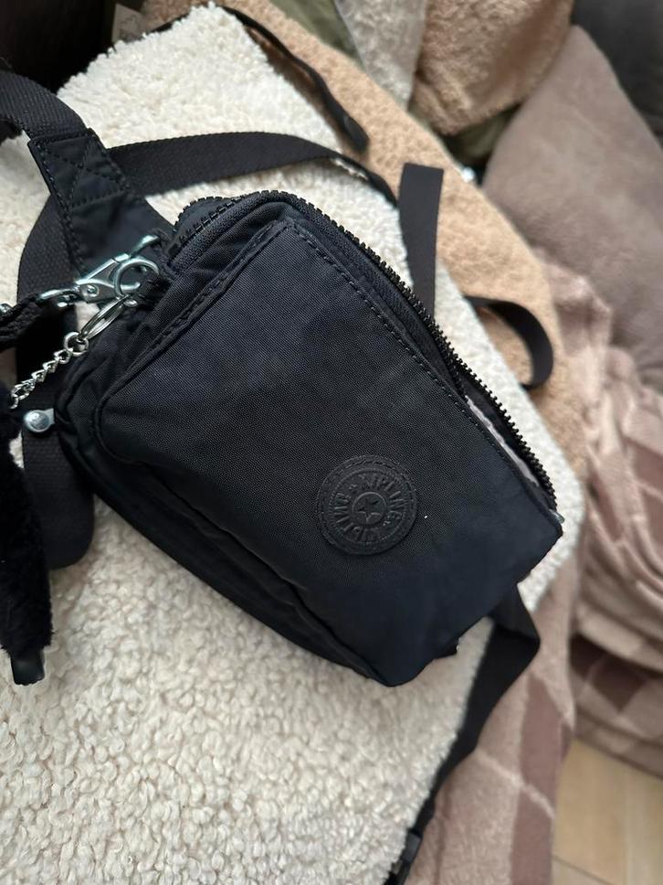 Kipling 2 in 1 heuptasje / schoudertas zwart ABANU MULTI, Sieraden, Tassen en Uiterlijk, Tassen | Schoudertassen, Zo goed als nieuw