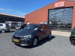 BMW 2 Serie TOURER 218I ACTIVE TOURER NAVIGATIE (bj 2019), Auto's, BMW, 1330 kg, Gebruikt, Met garantie (alle), Origineel Nederlands