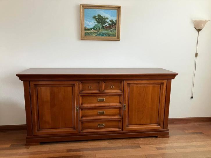 Schitterend notenhouten dressoir, Huis en Inrichting, Kasten | Dressoirs, Zo goed als nieuw, 200 cm of meer, 50 tot 75 cm, Overige houtsoorten