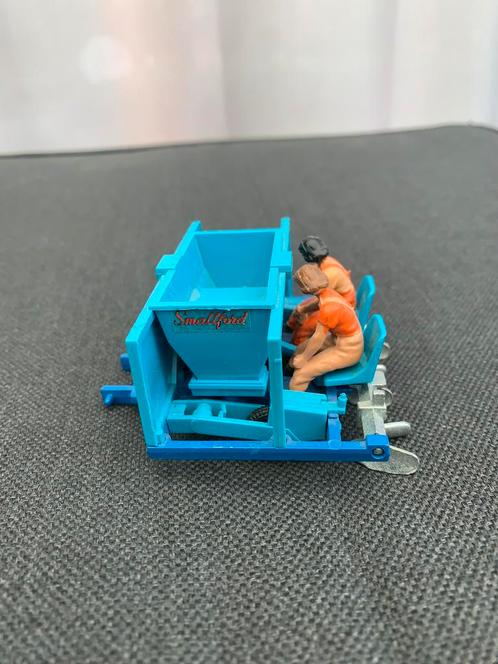 Aardappel Plantmachine, merk Britains,  Jr.1985, schaal 1:32, Hobby en Vrije tijd, Modelauto's | 1:32, Zo goed als nieuw, Tractor of Landbouw