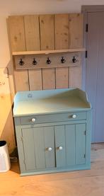 commode kast met kapstok en veel opbergruimte, Ophalen, Gebruikt, 50 tot 70 cm, 105 cm of meer