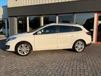 ✅ Renault Mégane 1.5 DCI 81KW Estate 2012 Wit Nieuwe APK, Voorwielaandrijving, Euro 5, Stof, Zwart