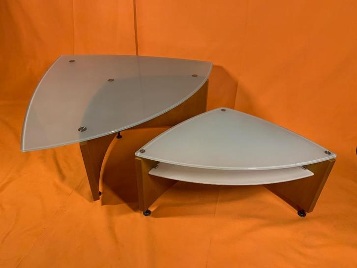 Leolux Joey salontafel met bijzettafel beuken hout, Huis en Inrichting, Tafels | Salontafels, Zo goed als nieuw, Minder dan 50 cm