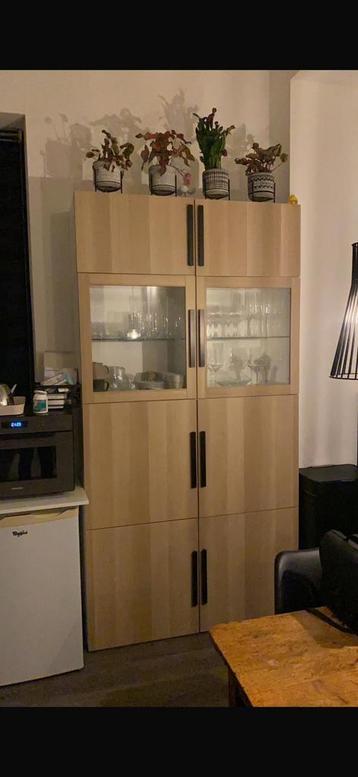 IKEA besta kast - gedeelte met glazen deurtjes - afbeelding 2