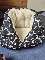 Stijlvol Hondenbed - mand voor Chihuahua – Comfort & Design, Ophalen, Nieuw