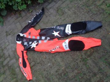 Leren overall maat 50 Hein Gericke valt als 48 beschikbaar voor biedingen