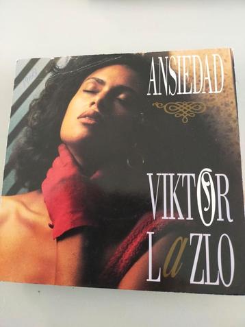 Victor Lazlo , ansiedad  beschikbaar voor biedingen