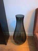 Glazen vaas van Initials - Simon Thuis Zwolle, Huis en Inrichting, Woonaccessoires | Vazen, Overige kleuren, Ophalen of Verzenden