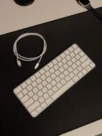 Apple Magic Keyboard 3e Generatie, Computers en Software, Toetsenborden, Ophalen, Multimediatoetsen, Zo goed als nieuw, Draadloos