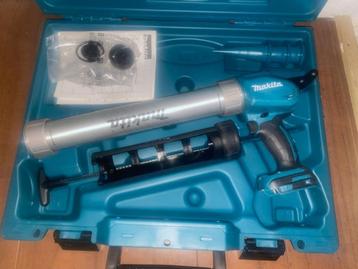 Makita DCG180ZXK 18V Li-Ion Accu lijm- en kitspuit beschikbaar voor biedingen