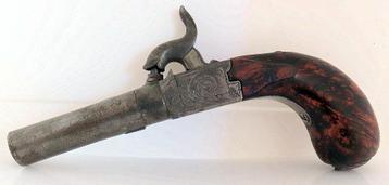 VRIJGESTELD!  Percussiepistool  (no1) 1840 met jacobsschelp beschikbaar voor biedingen