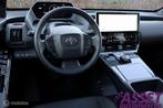 Toyota bZ4X Premium 71 kWh | panoramadak | stoelkoeling, Gebruikt, 71 kWh, Leder en Stof, Origineel Nederlands