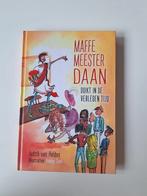 Maffe meester Daan duikt in de verleden tijd, Boeken, Kinderboeken | Jeugd | 10 tot 12 jaar, Ophalen of Verzenden, Zo goed als nieuw