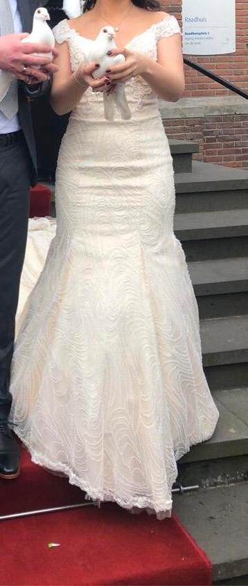 Elegante Trouwjurk - Slechts 1 Keer Gedragen! beschikbaar voor biedingen
