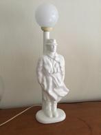 Vintage keramieken  lamp jaren 80 man in regenjas, Ophalen of Verzenden, Zo goed als nieuw, Minder dan 50 cm