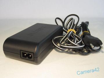 Sony AC-PW10 AC-Adapter beschikbaar voor biedingen