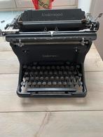 Oude antieke Underwood typemachine incl hoes vintage, Diversen, Typemachines, Gebruikt, Ophalen