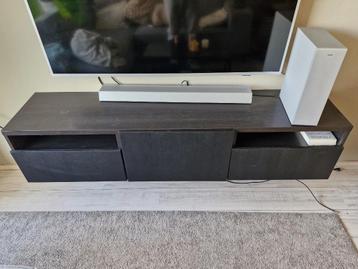 Strak zwevend IKEA tv-meubel (BESTA, zwartbruin) beschikbaar voor biedingen