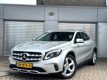 Mercedes-Benz GLA-klasse 180 Premium Automaat beschikbaar voor biedingen
