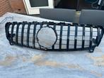 Nieuwe mercedes grille, Ophalen
