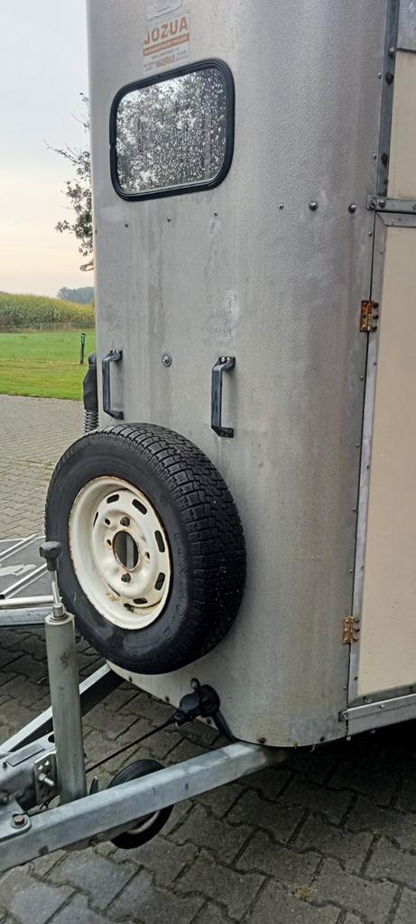 Te koop ifor Williams 2 paards trailer opnieuw opgebouwd, Dieren en Toebehoren, Overige Dieren-accessoires, Zo goed als nieuw