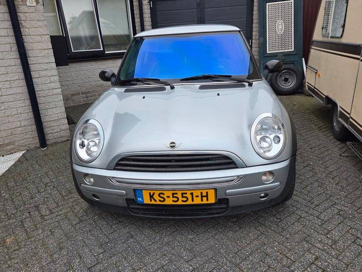 Mini 1.4 D ONE 2004 Grijs, Auto's, Mini, Particulier, Cooper, Diesel, Euro 3, C, Hatchback, Handgeschakeld, Geïmporteerd, Zilver of Grijs