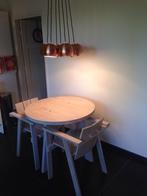 Piet Hein Eek Tafel + 2 Stoelen, Gebruikt, 100 tot 150 cm, Rond, Tot twee personen