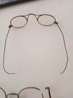 2 brilletjes een kapot...pootjes af andere kindebrilletke ok, Antiek en Kunst, Ophalen of Verzenden
