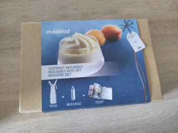 Mastrad Slagroomsifon / Mousse Box Set | RVS Sifon beschikbaar voor biedingen