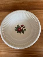 Wedgwood Moss Rose schaaltje - 16cm, Gebruikt, Porselein of Keramiek, Schaal, Rond