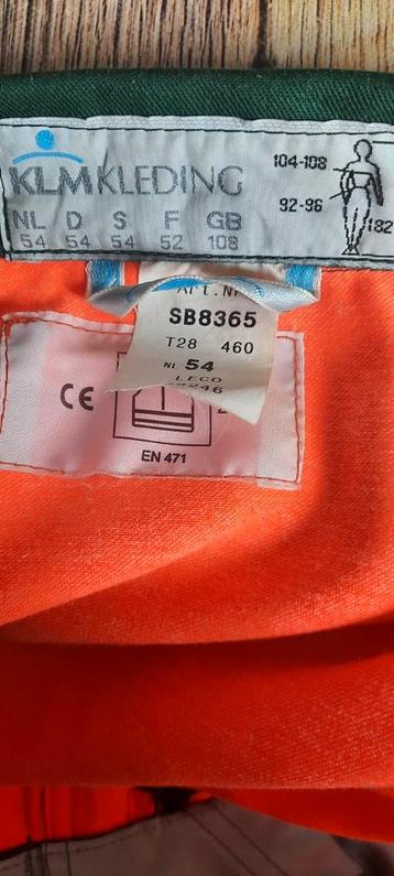WERK KLEDING beschikbaar voor biedingen