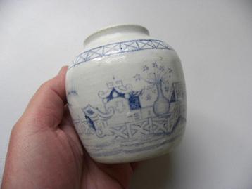 Oude gemberpot met decor - China. beschikbaar voor biedingen