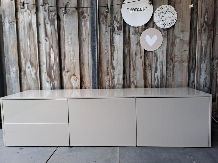 Dressoir/tv meubel taupe glans, Huis en Inrichting, Kasten | Wandmeubels, Zo goed als nieuw, Minder dan 100 cm, 25 tot 50 cm, Ophalen