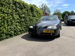 Alfa Romeo 166 2.4 JTD Multijet AUT 2004 Grijs, Auto's, Alfa Romeo, Zwart, Diesel, Particulier, Zilver of Grijs