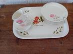 Jet serviesgoed  a rose is a rose 5 ontbijtborden enz, Huis en Inrichting, Keuken | Servies, Overige typen, Ophalen of Verzenden