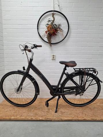 Giant Chill meisjesfiets damesfiets 28 inch H51 3 versn. beschikbaar voor biedingen