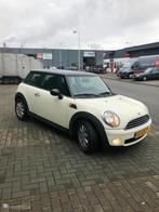 Mini Mini Cooper - 1.6 Pepper, Voorwielaandrijving, Gebruikt, 750 kg, 4 cilinders
