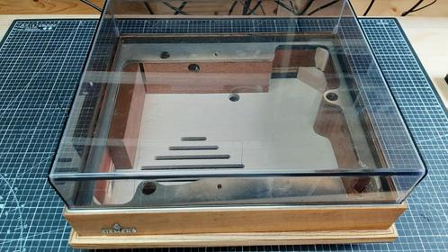 Plint voor platenspeler PE2020 ed., Audio, Tv en Foto, Platenspelers, Zo goed als nieuw, Platenspeler-onderdeel, Overige merken