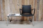 Wachtkamermeubel tafeltje met zwarte stoel, Metaal, Modern, Gebruikt, Eén
