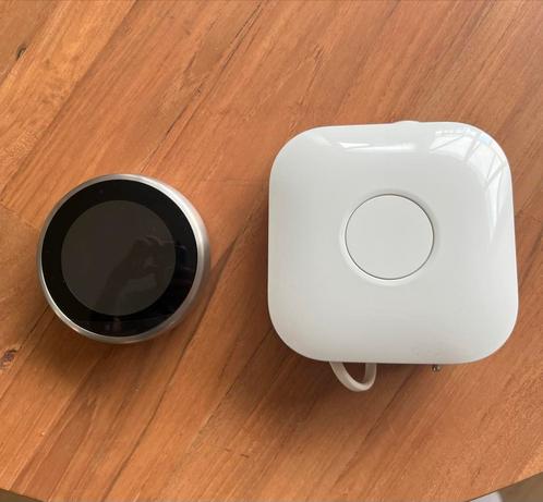 Google Nest Thermostaat 3e Generatie, Doe-het-zelf en Verbouw, Thermostaten, Gebruikt, Slimme thermostaat, Ophalen of Verzenden