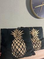 Twee sierkussens met gouden ananas, Ophalen, Zo goed als nieuw, Groen, Vierkant