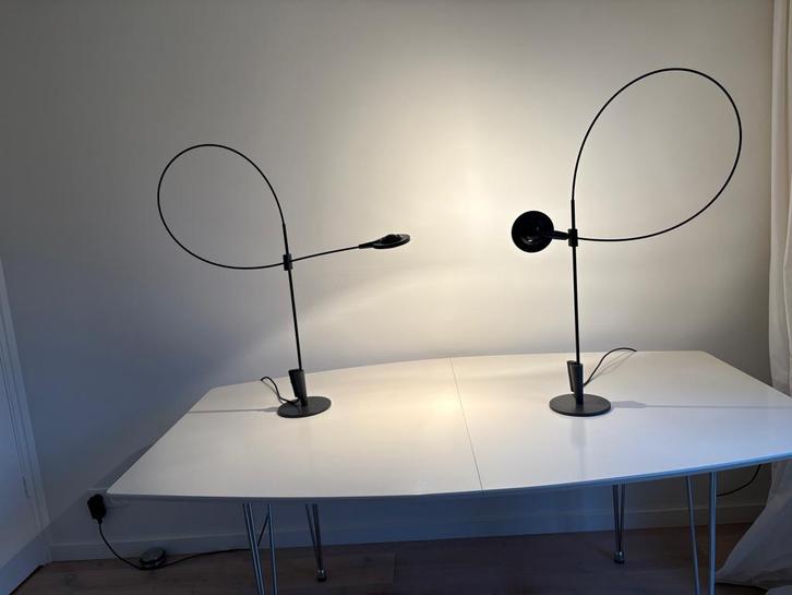 bureaulamp Siglia 1/iconische lamp, tachtiger jaren, Huis en Inrichting, Lampen | Tafellampen, Gebruikt, 50 tot 75 cm, Metaal